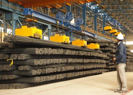 افزایش تولید و فروش شرکت‌های صنعتی بورسی