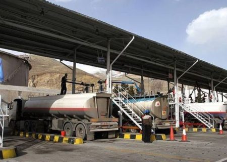 ثبت رکورد بی‌سابقه بارگیری فرآورده‌های نفتی در انبار نفت ماهشهر