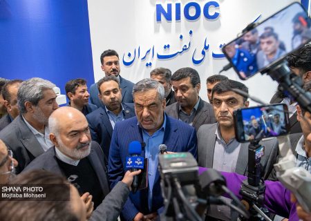 حمایت از شرکت‌های داخلی آینده صنعت نفت را تضمین می‌کند