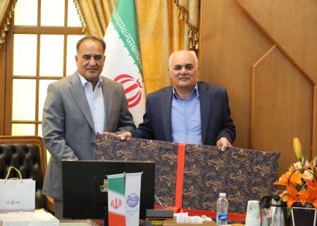 تقدیر از مهندس ساکی به عنوان مرد تولید استان مرکزی