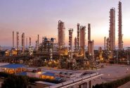 ظرفیت صنعت پتروشیمی به ۱۰۰ میلیون تن رسید