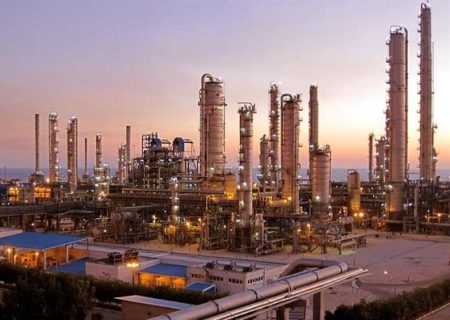 ظرفیت صنعت پتروشیمی به ۱۰۰ میلیون تن رسید
