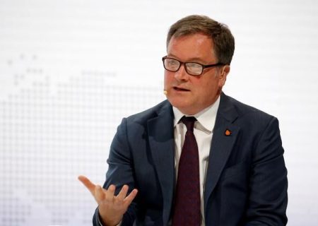 قیمت نفت در بازه ۶۰ تا ۸۰ دلار نوسان خواهد داشت