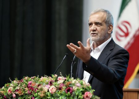 نامه‌ای به پزشکیان؛ مواظب این برگ برنده‌ات باش!