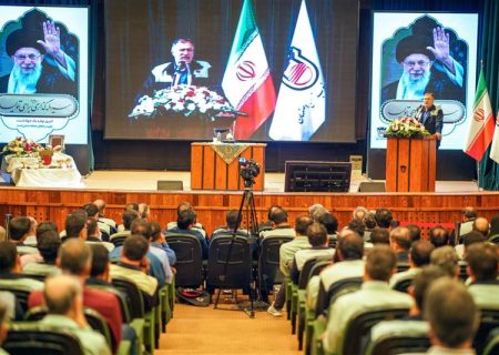 چشم انداز ذوب آهن اصفهان با همدلی تلاشگران این مجتمع، روشن است