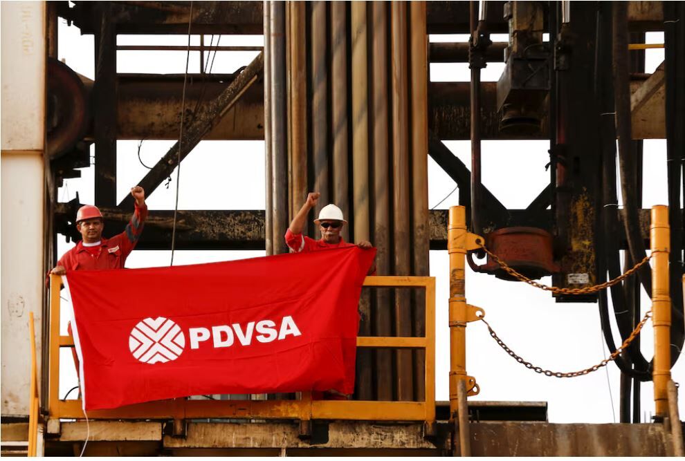 ونزوئلا کنترل صادرات محموله‌های نفت شورون را به‌دست گرفت