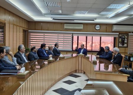 در دیدارهای نوروزی طاعتی مقدم با مدیران ارشد استان گیلان مطرح شد؛ هم افزایی استانی جهت اجرای راهبردهای مقام معظم رهبری در منطقه آزاد انزلی