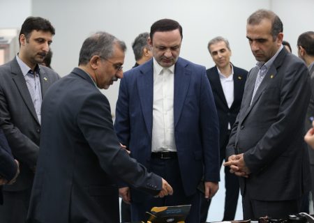 برنامه‌های نخستین روز حضور دبیر شورای‌عالی مناطق آزاد در منطقه آزاد انزلی: بازدید از طرح سرمایه‌گذاری خارجی، و شركت دانش‌بنیان تا سومین شهرك صنعتی