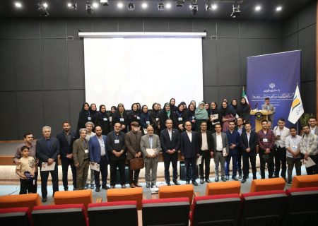 نشست هم‌اندیشی سخنگوی دولت با نخبگان و اهالی فرهنگ، ارتباطات و رسانه در منطقه آزاد انزلی برگزار شد