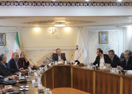 تاكید دبیر شورای‌عالی مناطق آزاد و ویژه اقتصادی بر لزوم تحول در منطقه آزاد انزلی