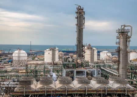 صنعت پتروشیمی ایران؛ سکاندار صادرات غیرنفتی در توفان تحریم‌ها