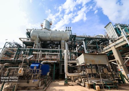 توسعه هدفمند صنعت پتروشیمی در استان‌های محروم